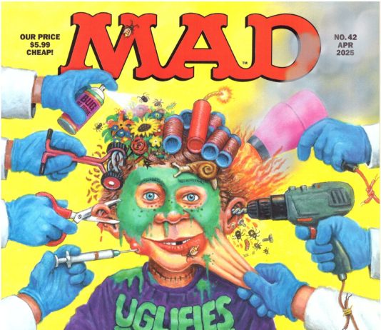 Das Bild zeigt das MAD Magazin #42 (April 2025) aus den USA mit einem Titelbild vom deutsch-amerikanischen Künstler Tom Bunk.