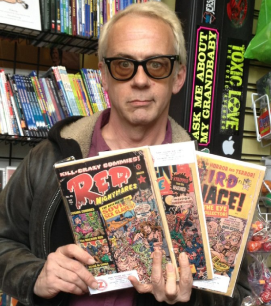 Porträt von Mort Todd, dem US-amerikanischen Comiczeichner und ehemaligen Cracked-Chefredakteur (1961–2025).