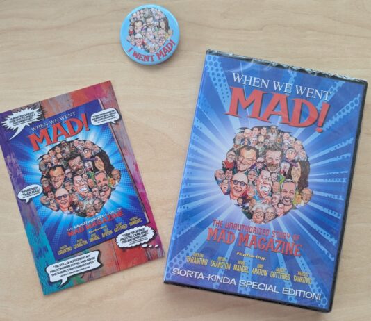 DVD-Hülle, Flyer und Button der Dokumentation „When We Went MAD!“ mit einer Collage aus gezeichneten Gesichtern auf blauem Hintergrund.
