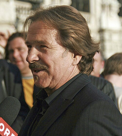 Porträt des Schauspielers Götz George, bekannt als Tatort-Kommissar Schimanski, bei einer Preisverleihung in Wien.
